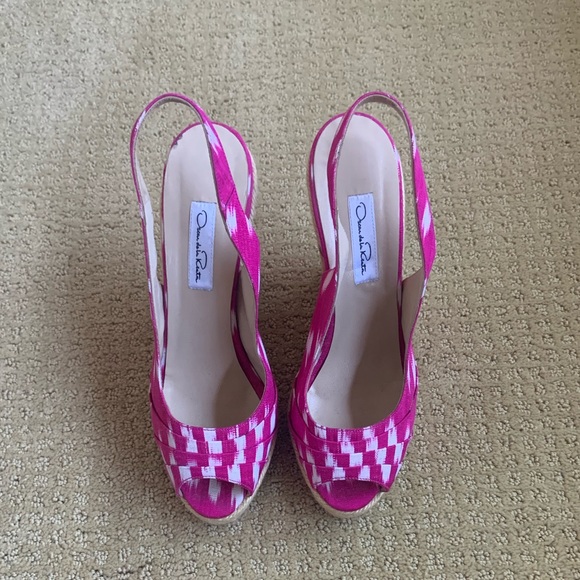 Oscar de la Renta Shoes - Oscar de la Renta hot pink and white wedges